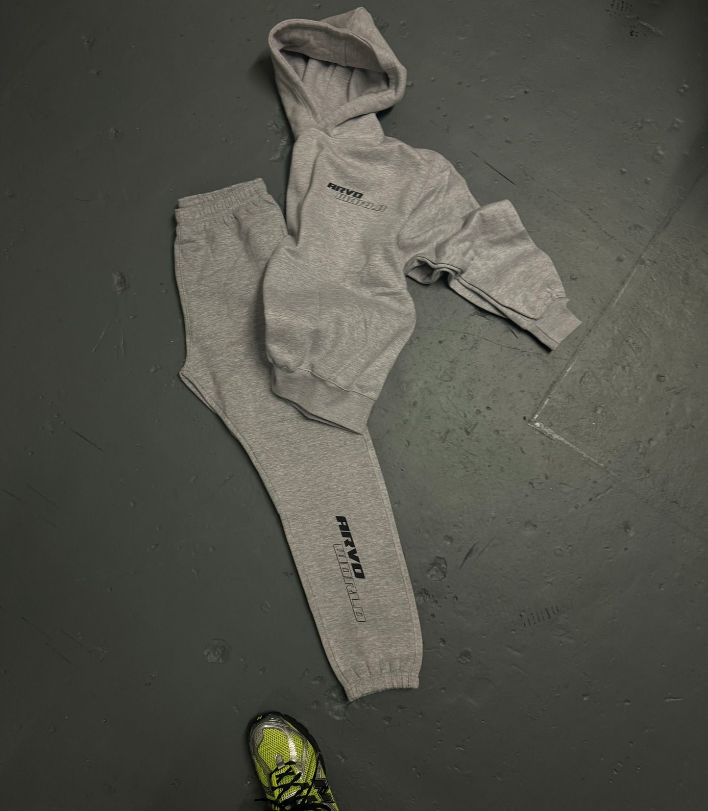 OVERSIZED TRACKSUIT “PRE ORDERS”